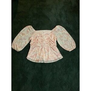 Maurice’s shirt